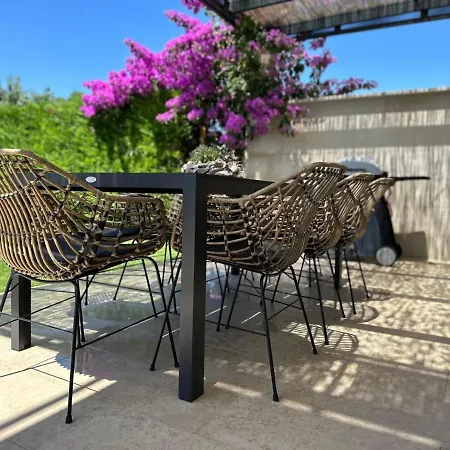 Divina With Private Heated Pool Vila Pula