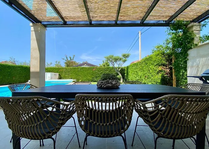 Divina With Private Heated Pool וילה *