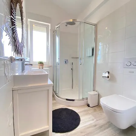 Villa Divina With Private Heated Pool