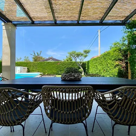 Divina With Private Heated Pool Villa *