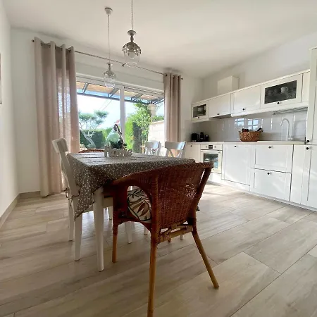 Villa Divina With Private Heated Pool